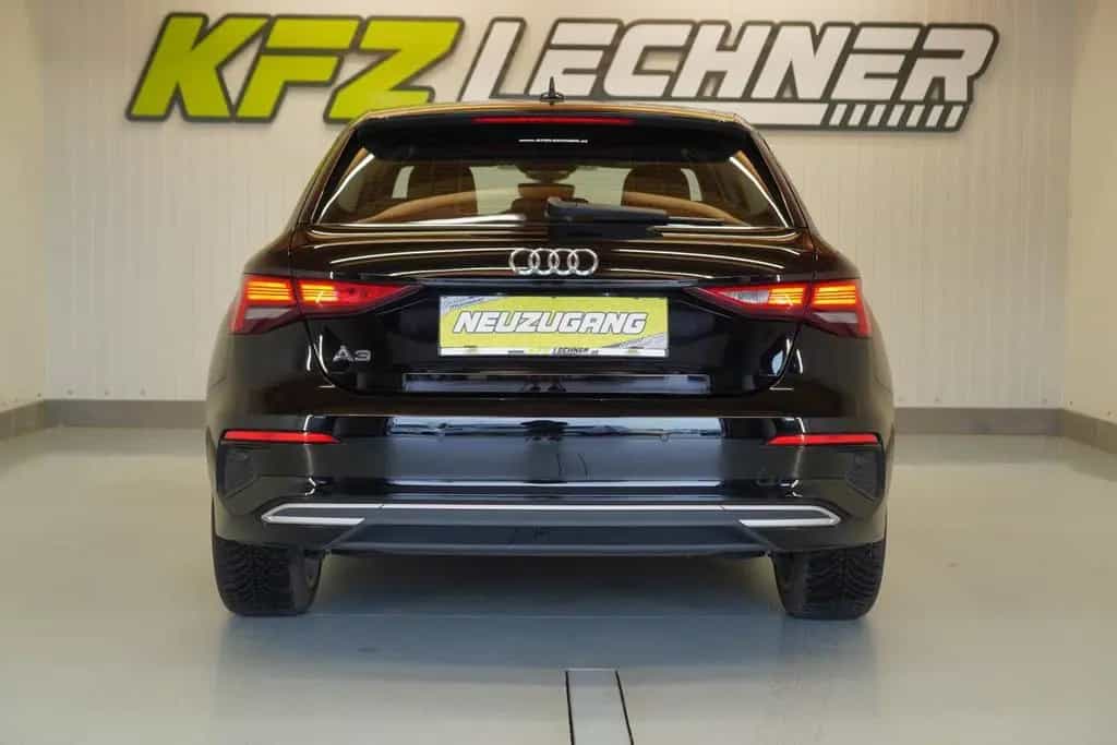 Audi A3 SB 30 TFSI "SITZH*CARPLAY*TEMP*VIRTUAL" 05/2022-photo-4