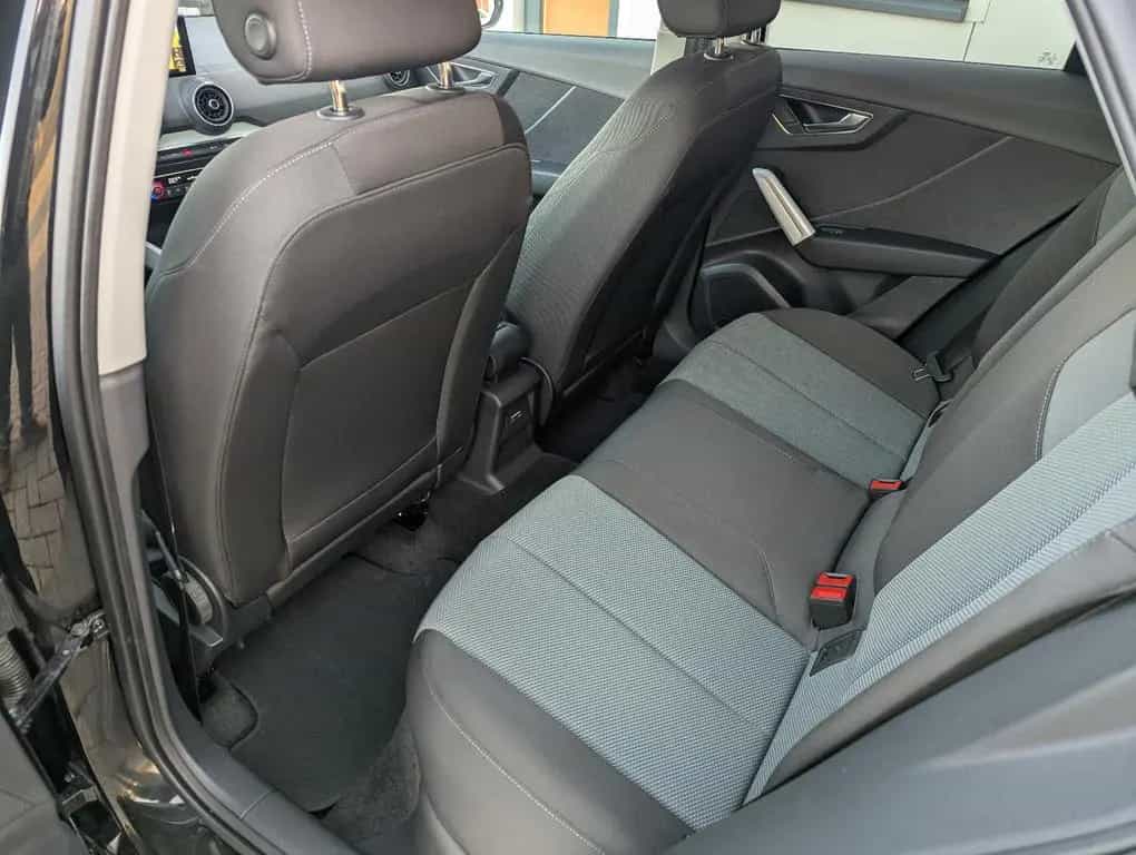 Audi Q2 35 TFSI S-Line 06/2019-photo-16
