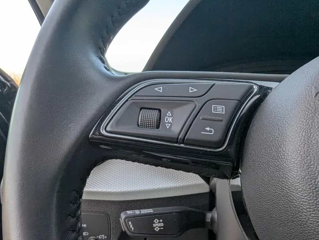 Audi Q2 35 TFSI S-Line 06/2019-photo-29