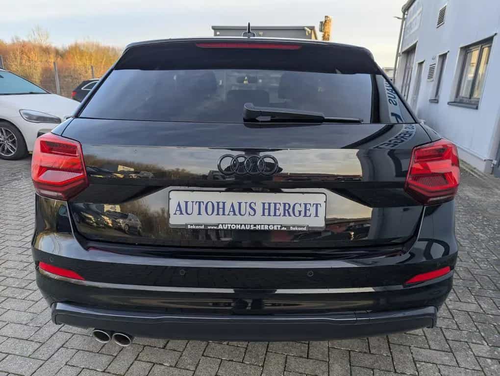 Audi Q2 35 TFSI S-Line 06/2019-photo-4