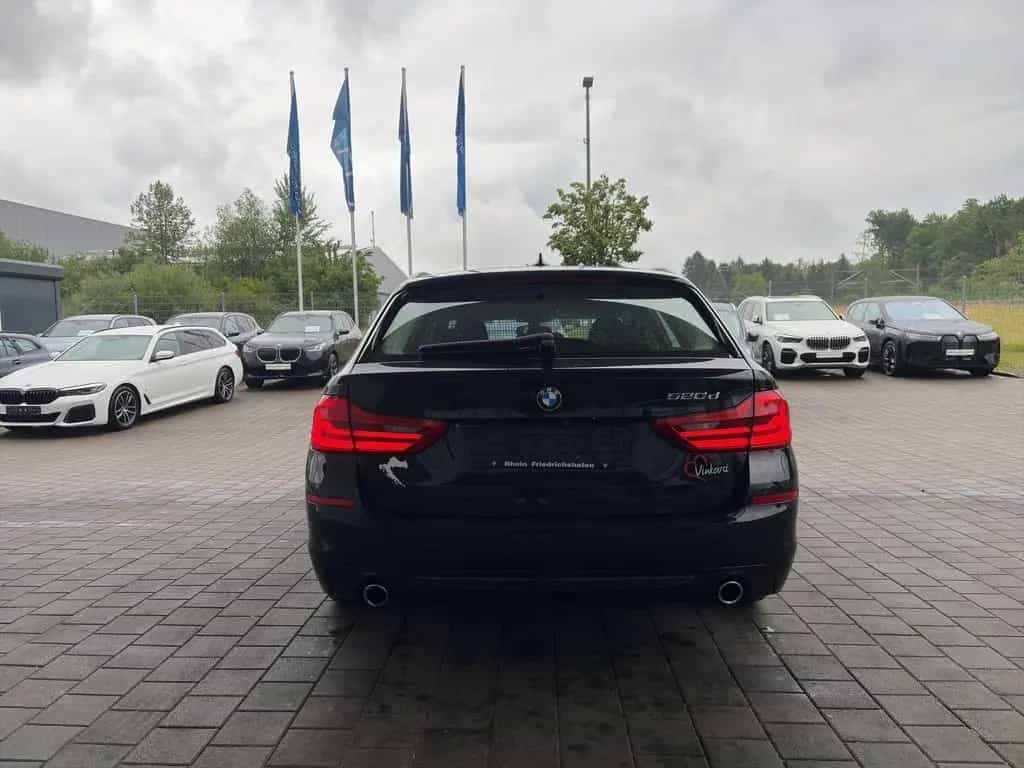 BMW 520 d Touring Navi Sitzheizung LED Klimaautomatik 11/2018-photo-4