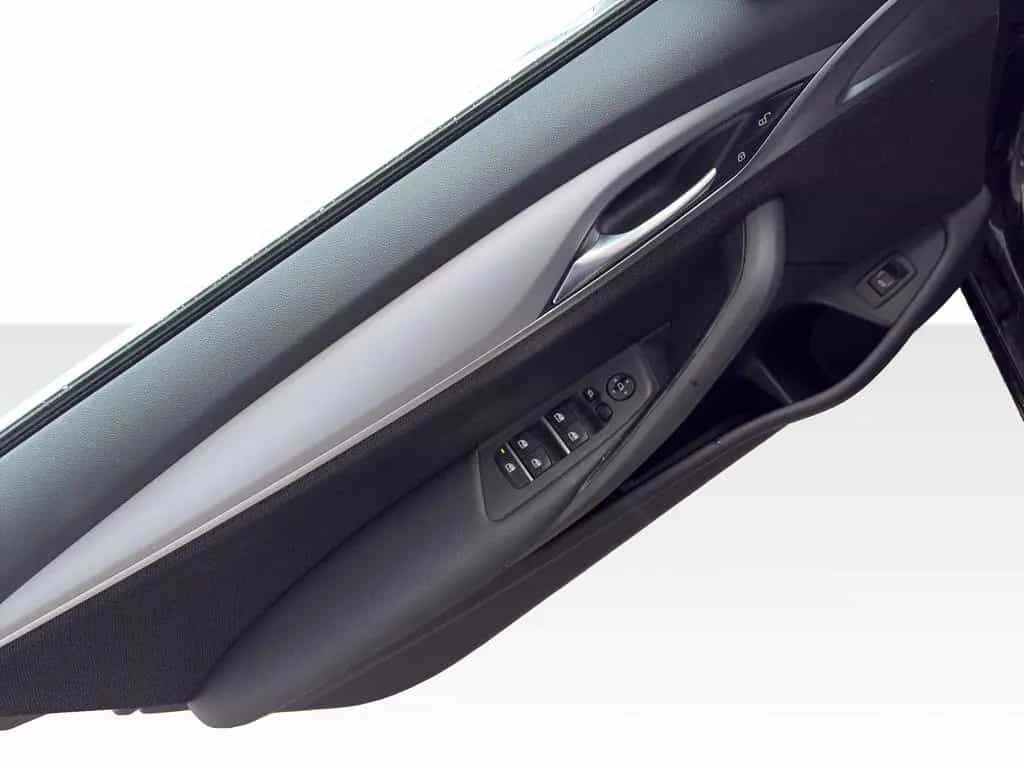BMW 520 d Touring Navi Sitzheizung LED Klimaautomatik 11/2018-photo-9