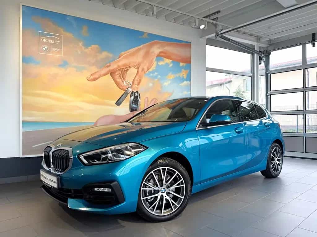 BMW 116 i Advantage NAVI+LED+SITZHZ+PDC+HIFI+TEMP 07/2021-photo-0