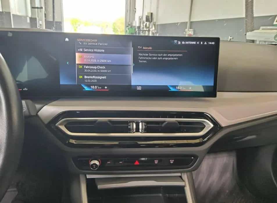 BMW 320 d Touring 2.0 140KW AT8 E6d 04/2023-photo-7