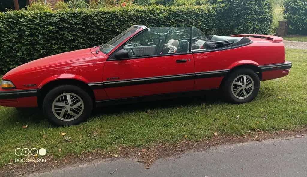 Pontiac Sunbird 07/1990-photo-0