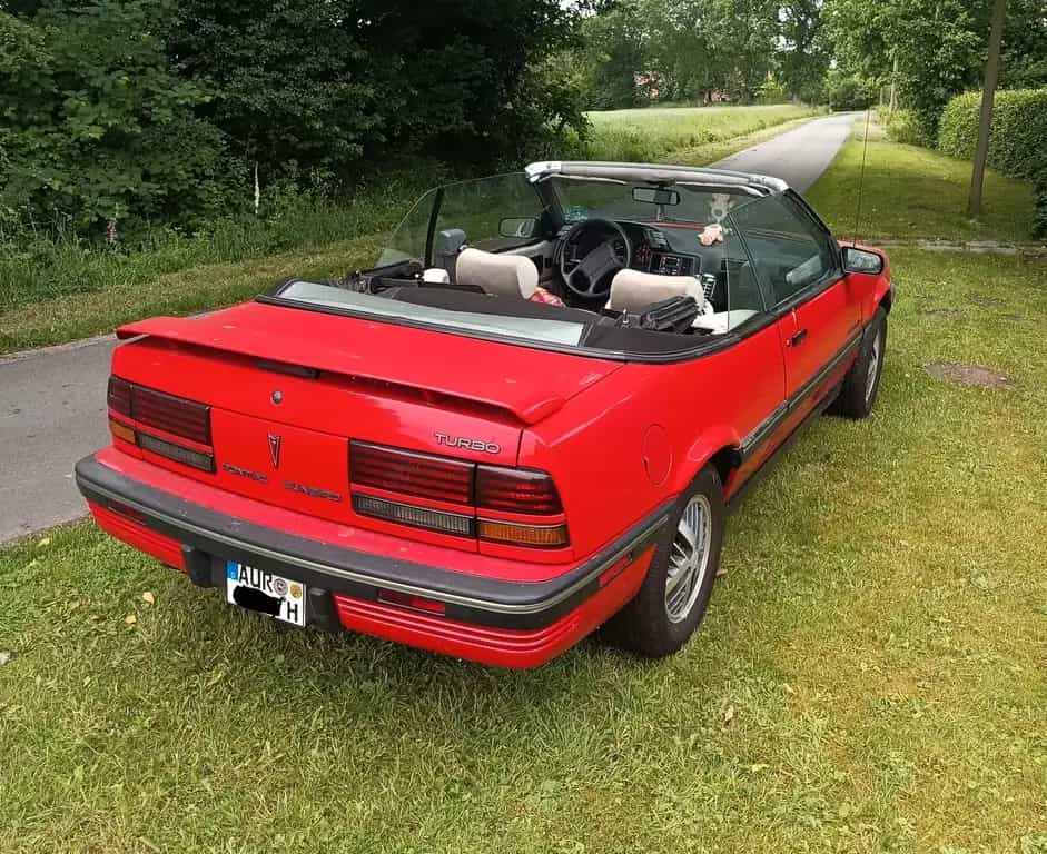 Pontiac Sunbird 07/1990-photo-6