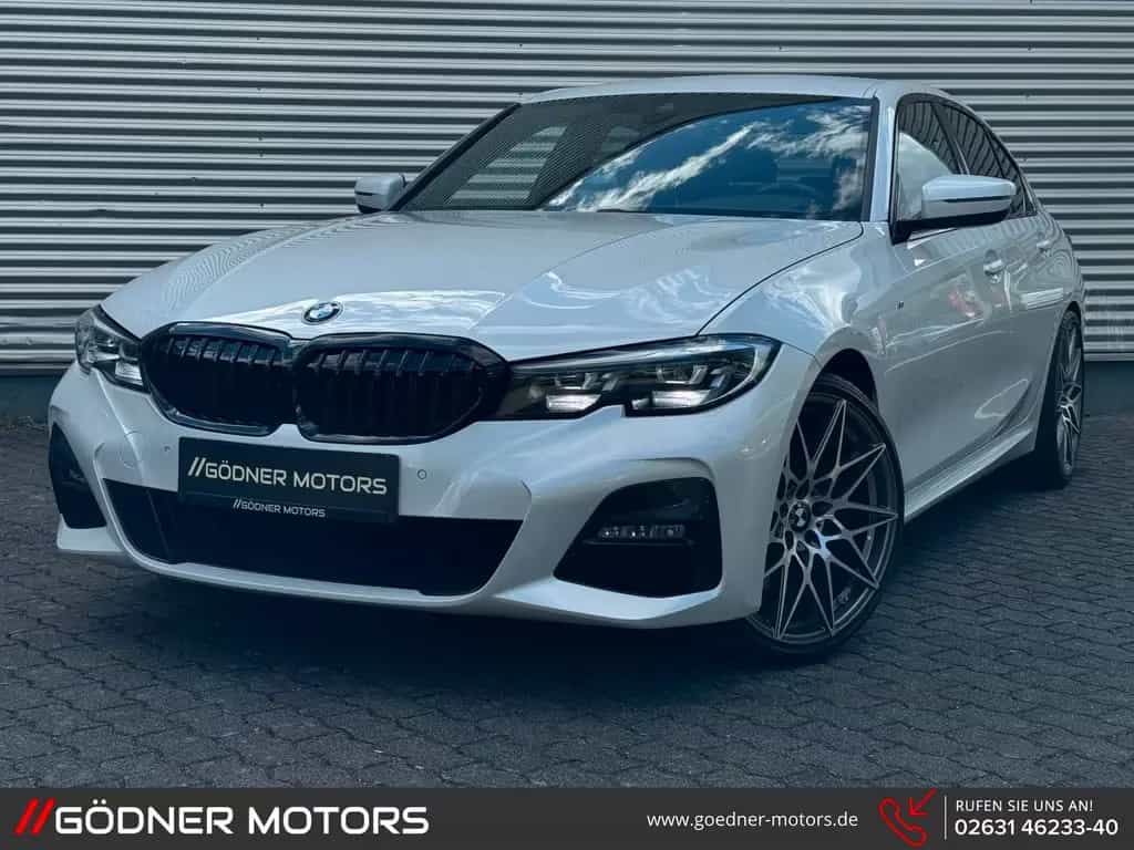 BMW 330 M Sport 330 i Sport/LIVE-COCKPIT-PROF/PDC/SHA... 06/2019-photo-0