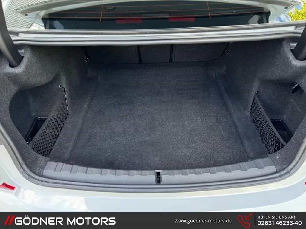 BMW 330 M Sport 330 i Sport/LIVE-COCKPIT-PROF/PDC/SHA... 06/2019-photo-29