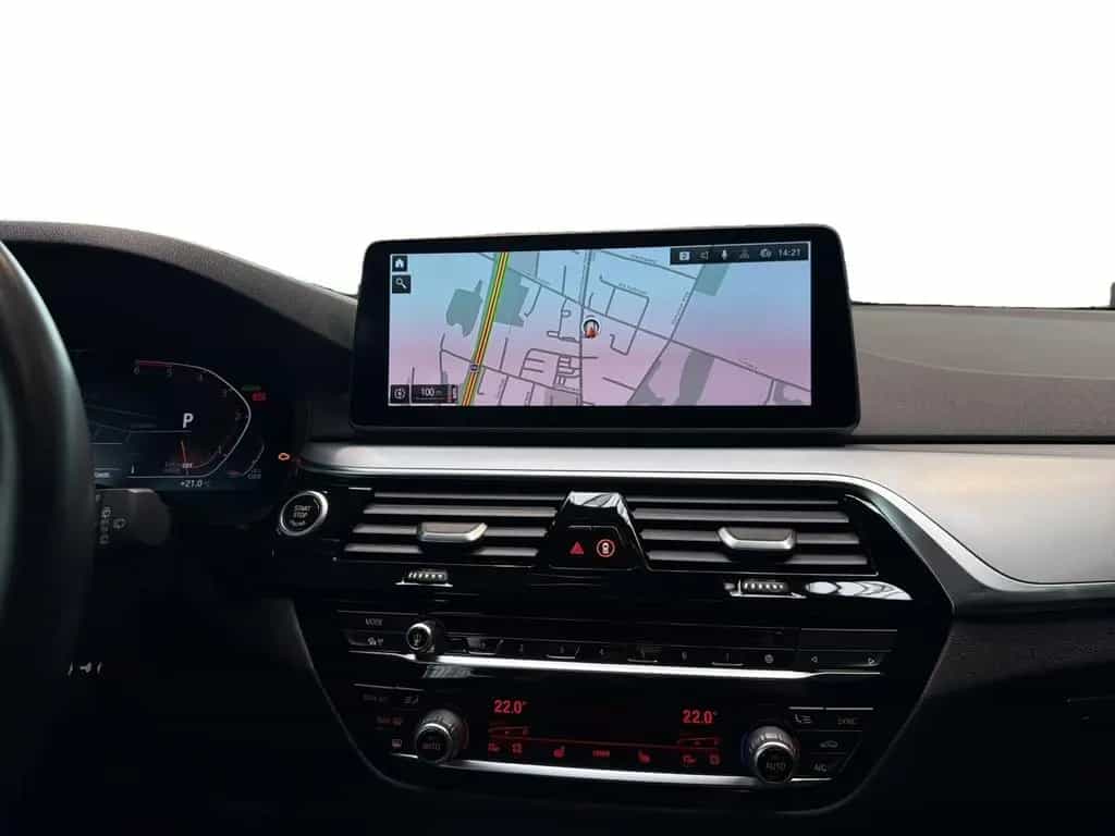 BMW 520 d RFK HIFI LORDOSE SPORTSITZE LED SHZ DAB ABS 10/2021-photo-11
