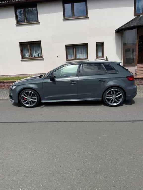 Audi S3 2.0 TFSI S tronic quattro Sportback - 09/2017-photo-3