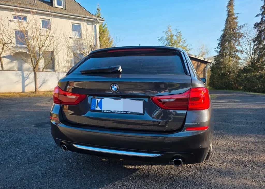 BMW 530 d xDrive Touring A - 01/2020-photo-1