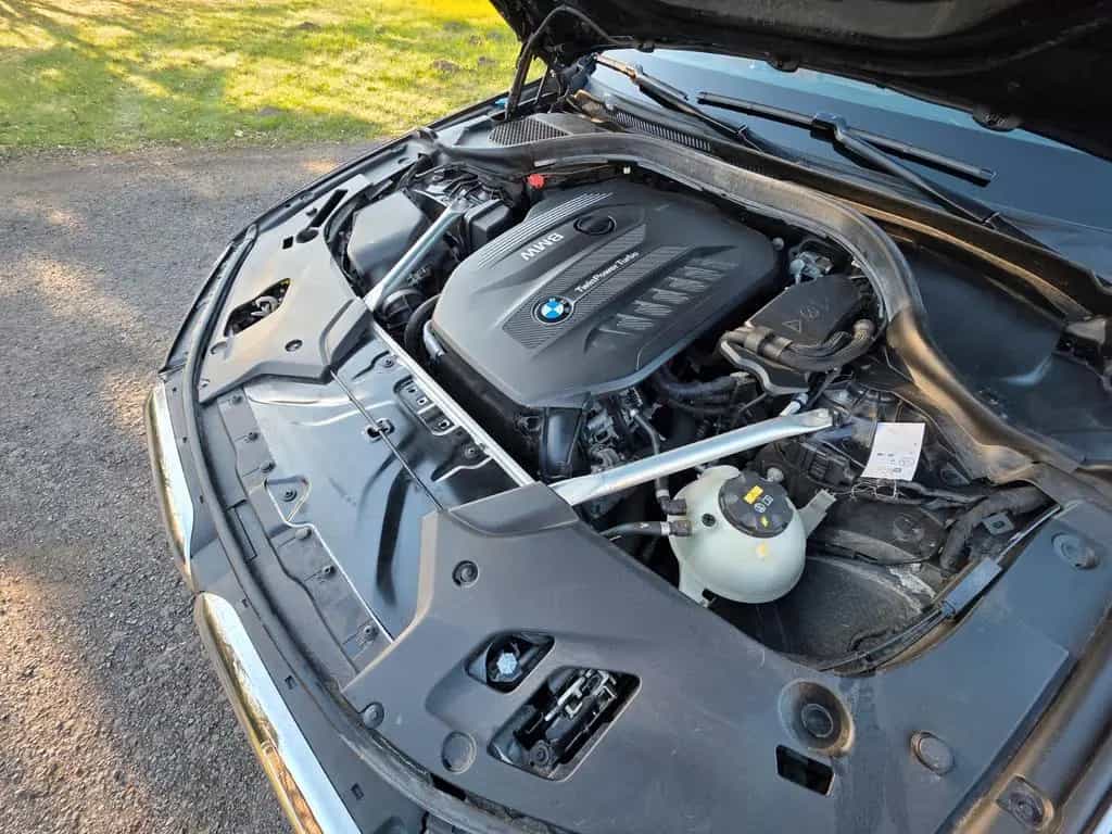 BMW 530 d xDrive Touring A - 01/2020-photo-2