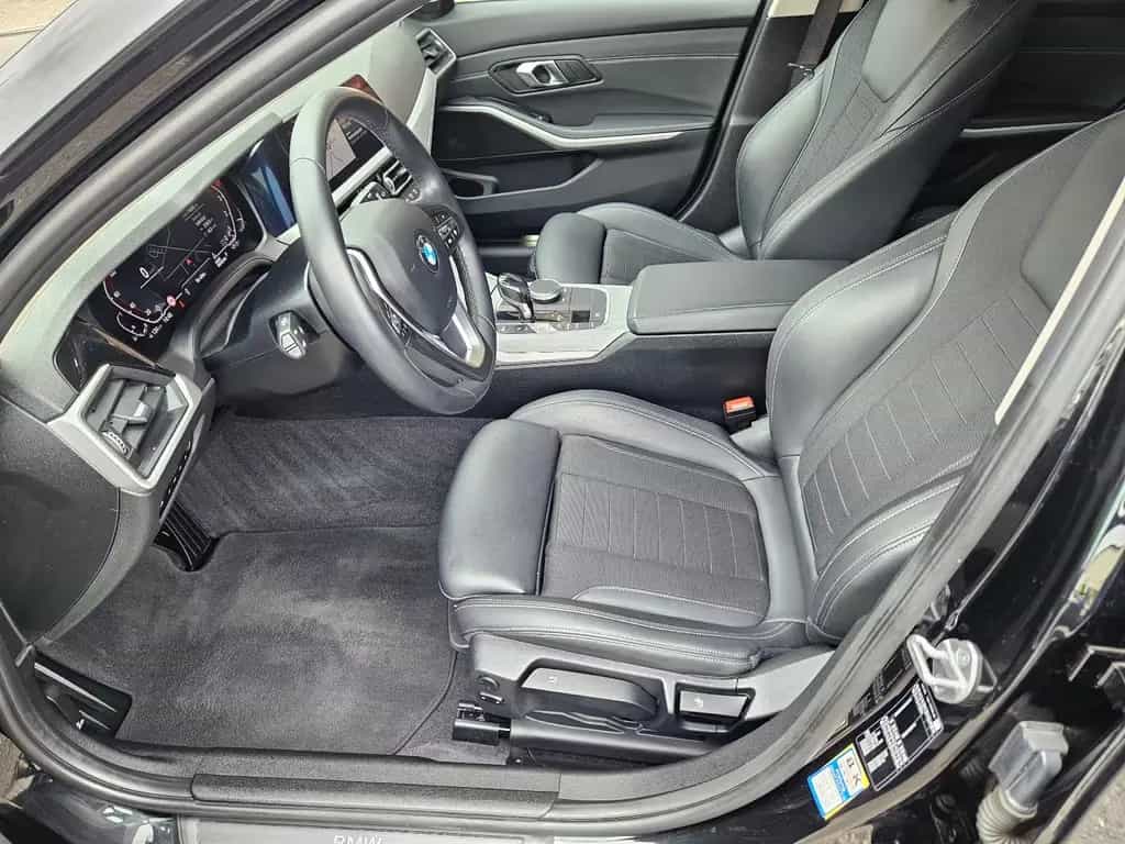 BMW 320 i Touring Advantage | TÜV neu 07/2020-photo-10