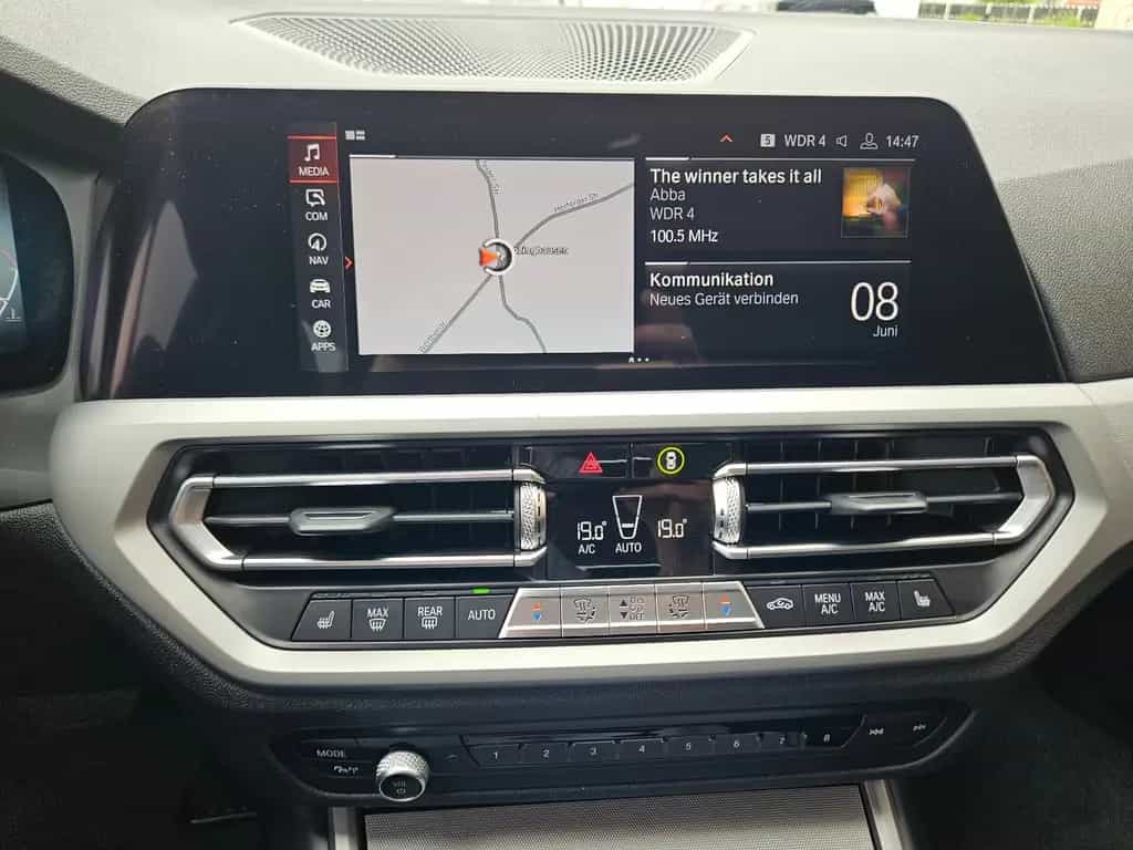 BMW 320 i Touring Advantage | TÜV neu 07/2020-photo-17