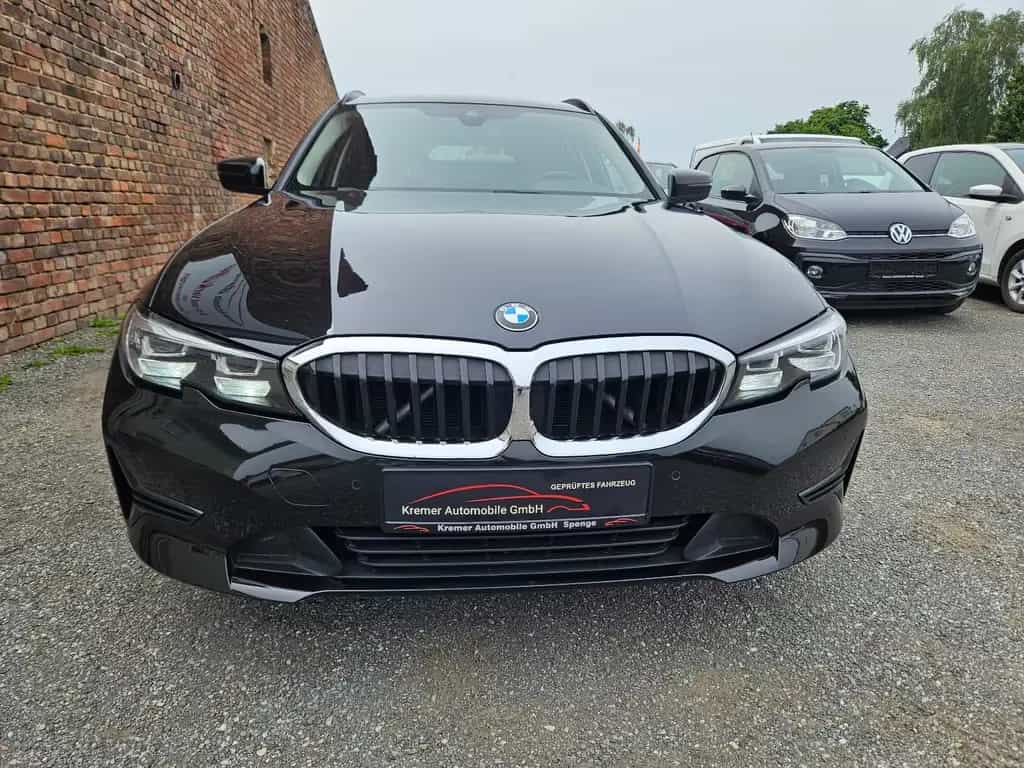 BMW 320 i Touring Advantage | TÜV neu 07/2020-photo-2