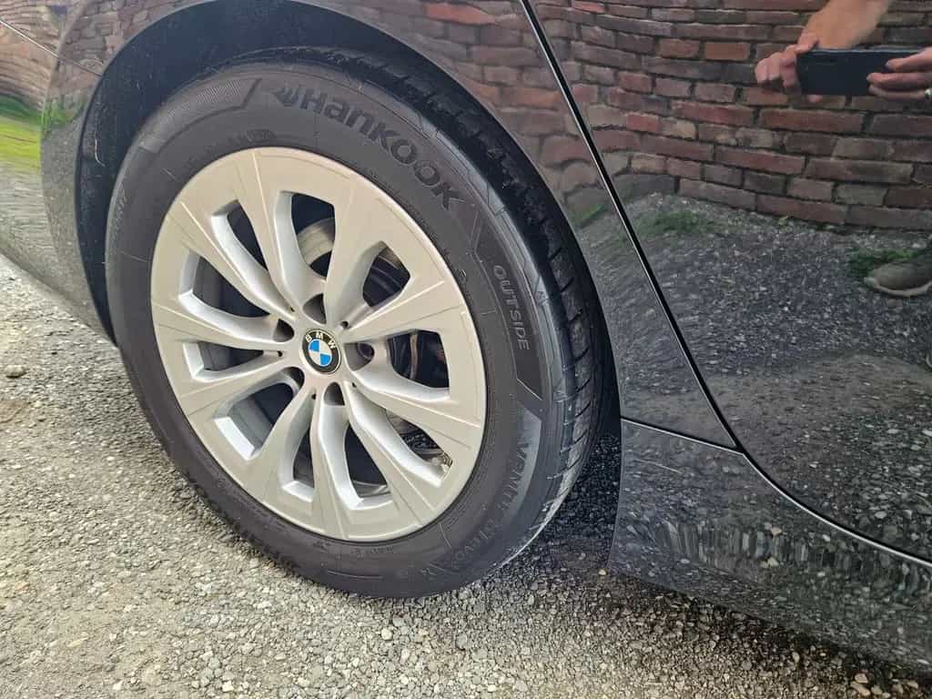 BMW 320 i Touring Advantage | TÜV neu 07/2020-photo-9