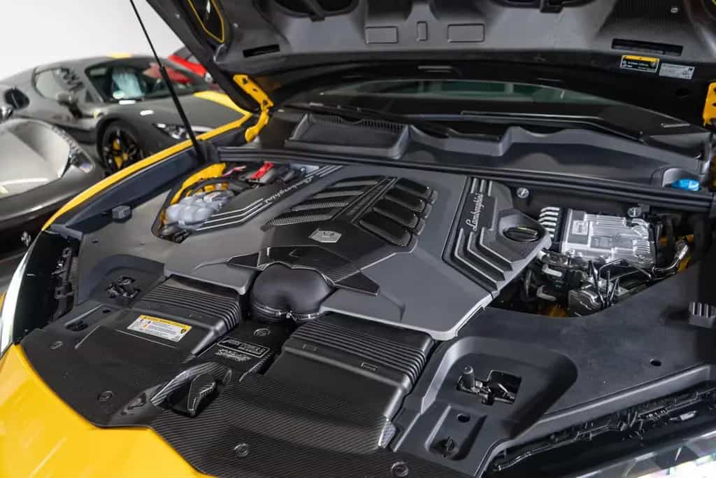 Lamborghini Urus Performante 1/99 ABT Scatenato - 840 PS 02/2024-photo-9