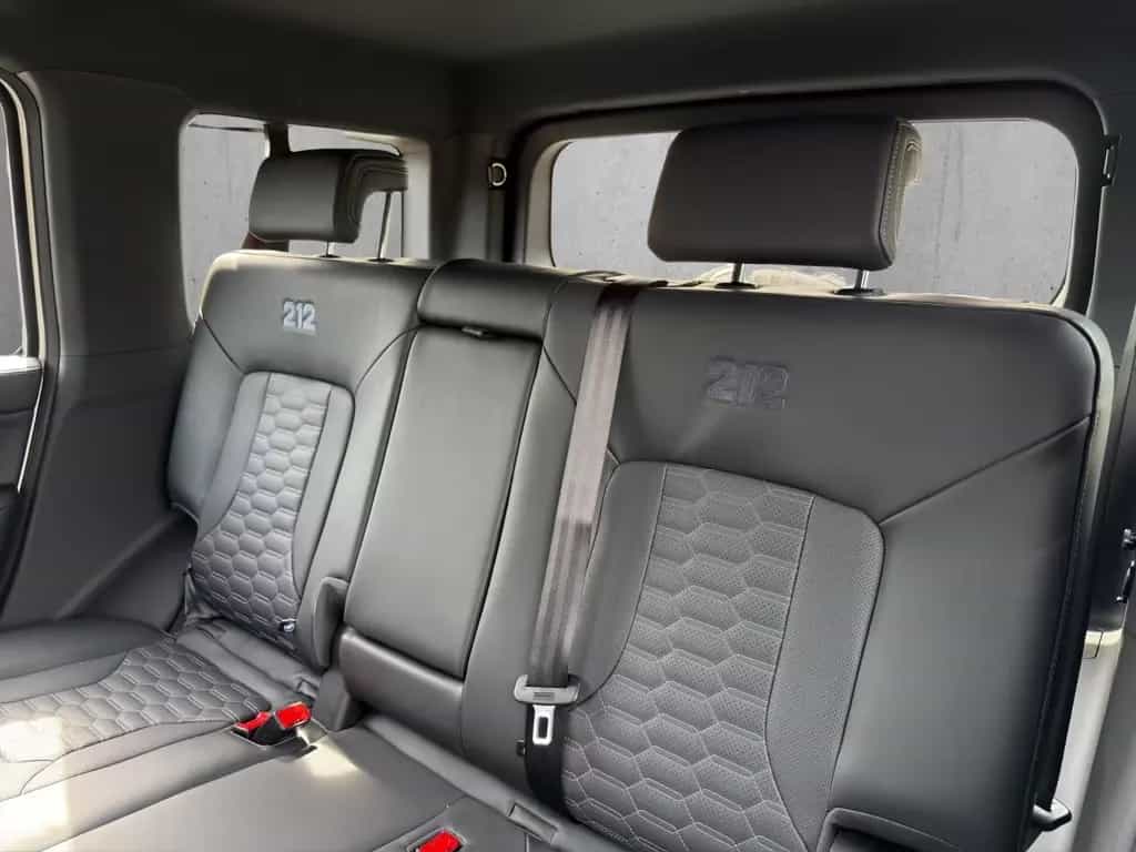 BAW 212 4x4 Diesel Automatik *VOLL*ALLE FARBEN* null-photo-12