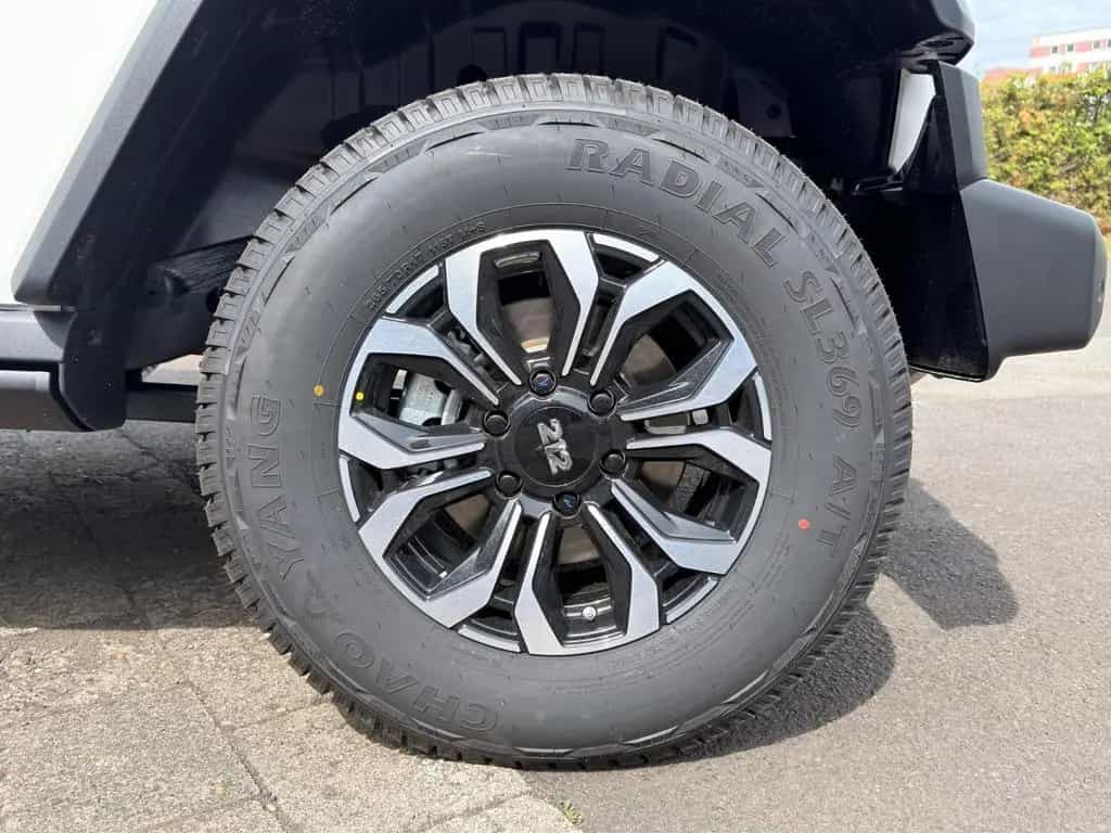 BAW 212 4x4 Diesel Automatik *VOLL*ALLE FARBEN* null-photo-22