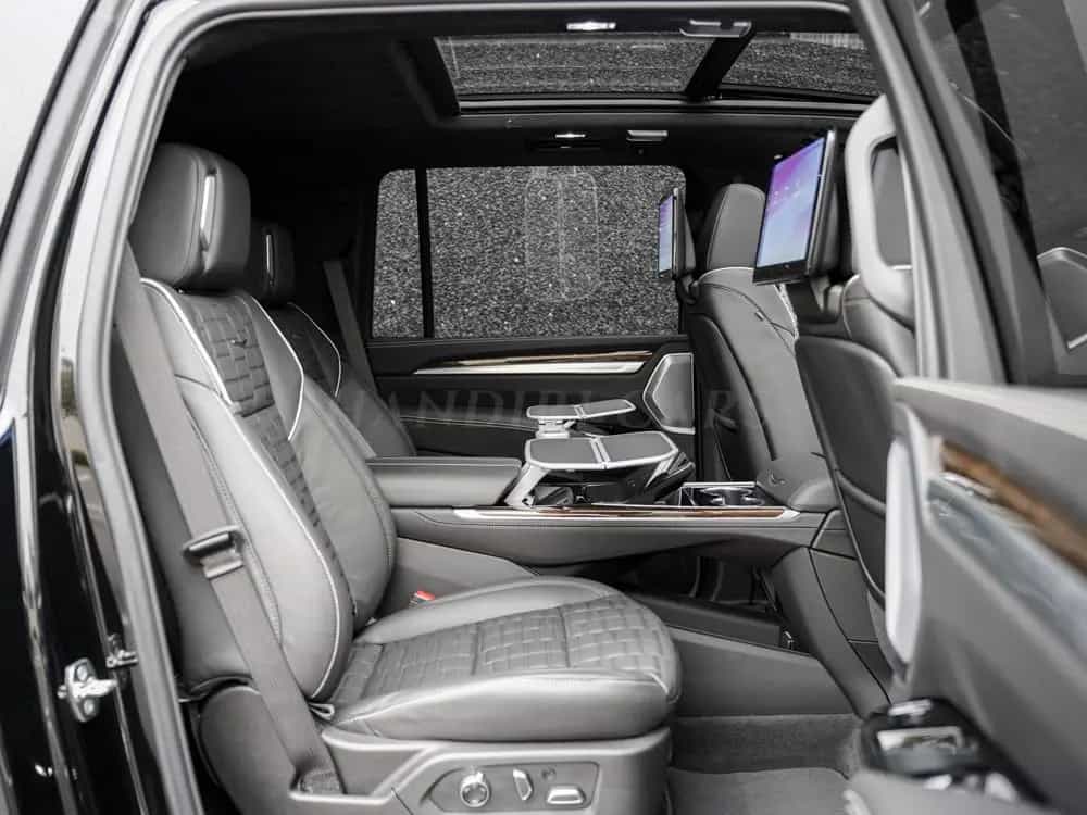 Cadillac Escalade 2026 Escalade ESV Sport Platinum € 134000 +ABV null-photo-10