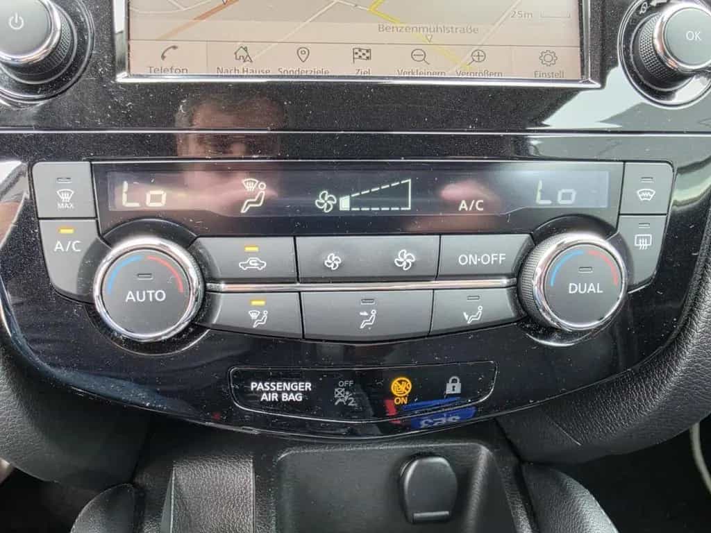 Nissan Qashqai Tekna 1.3 AT+AHK+NAV+SHZ+RFK+PDC+ACC 08/2019-photo-16