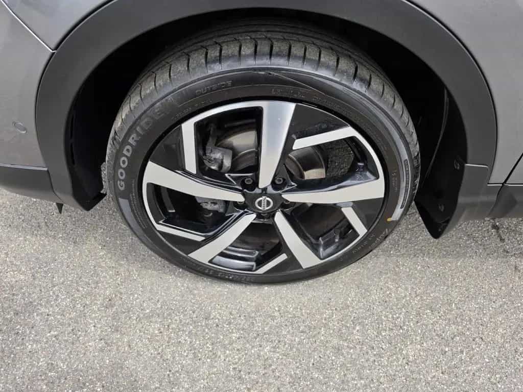 Nissan Qashqai Tekna 1.3 AT+AHK+NAV+SHZ+RFK+PDC+ACC 08/2019-photo-25