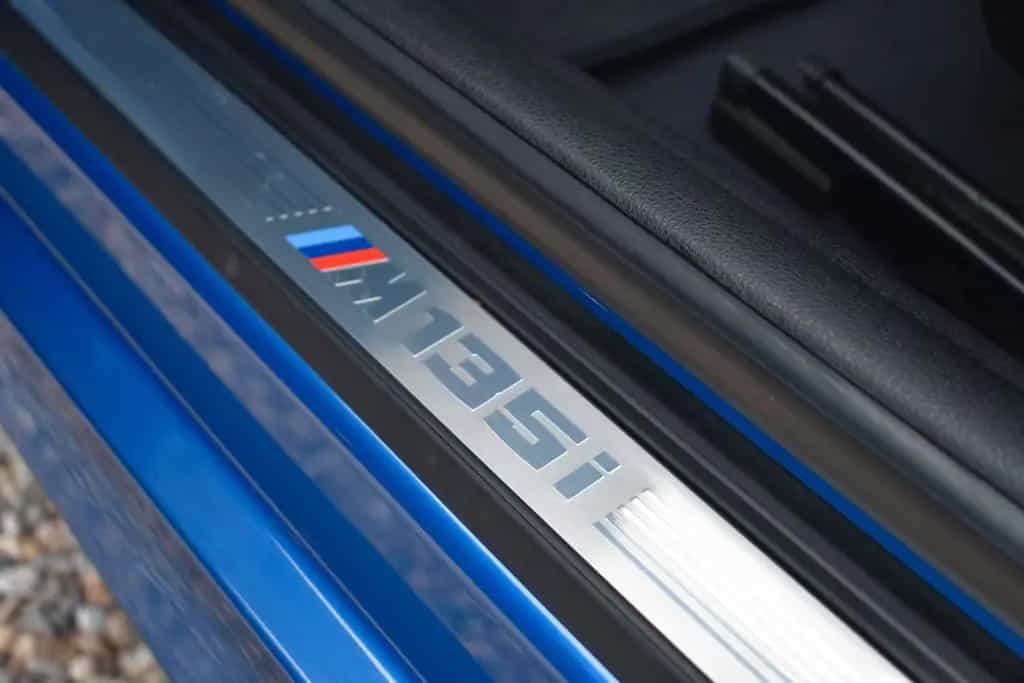BMW M135 i xDrive H&K 19 Zoll Navi Prof 08/2015-photo-21