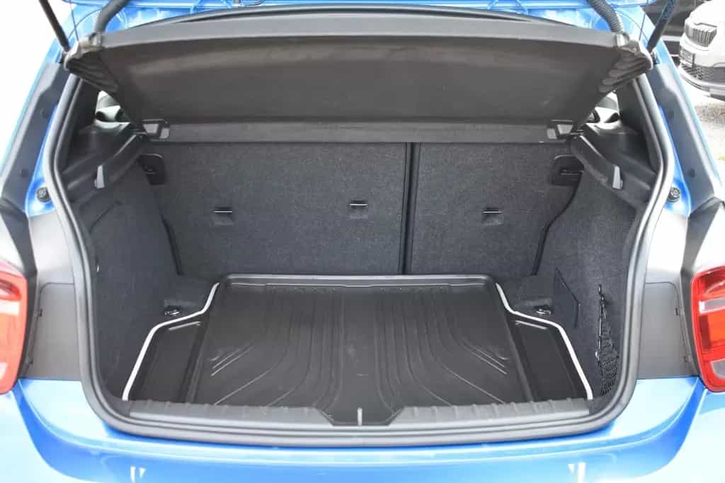 BMW M135 i xDrive H&K 19 Zoll Navi Prof 08/2015-photo-22