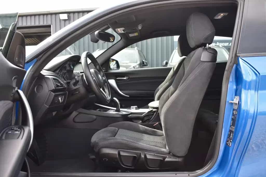 BMW M135 i xDrive H&K 19 Zoll Navi Prof 08/2015-photo-6