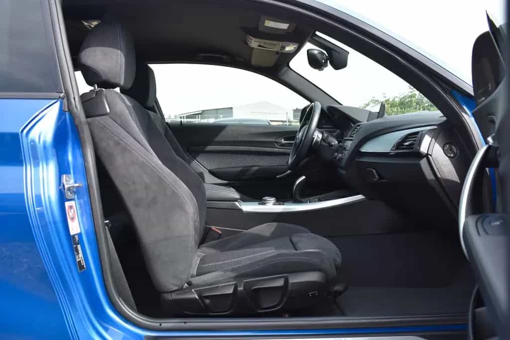 BMW M135 i xDrive H&K 19 Zoll Navi Prof 08/2015-photo-7