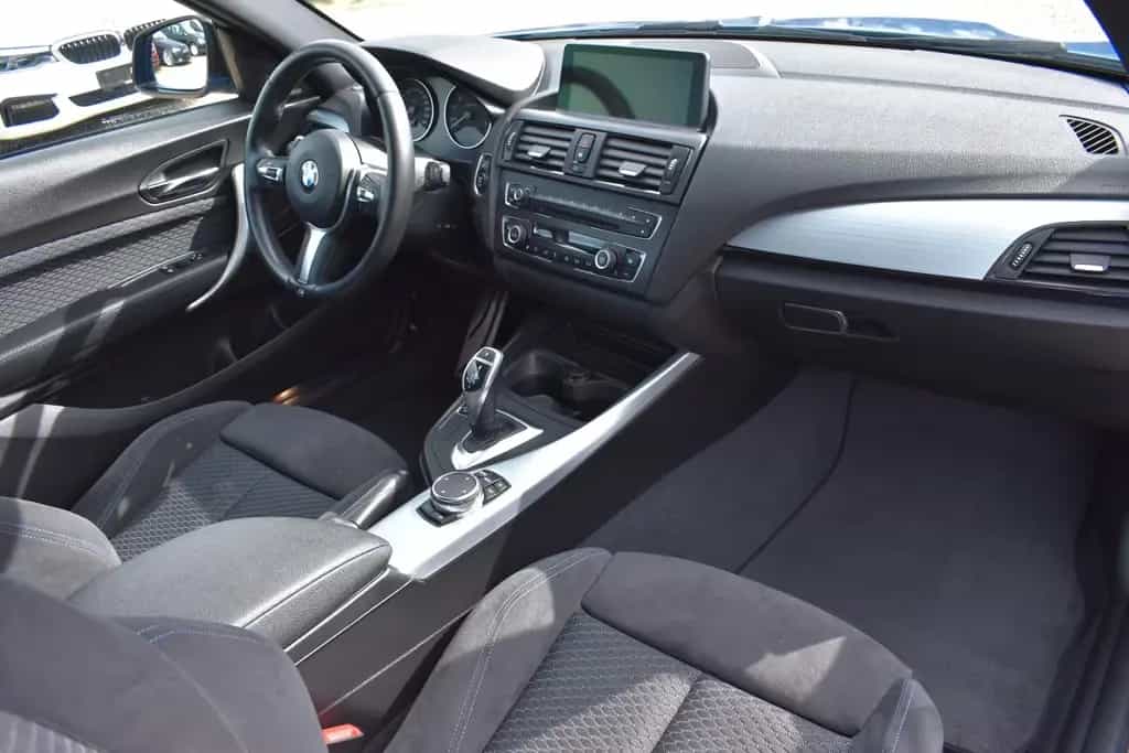 BMW M135 i xDrive H&K 19 Zoll Navi Prof 08/2015-photo-8