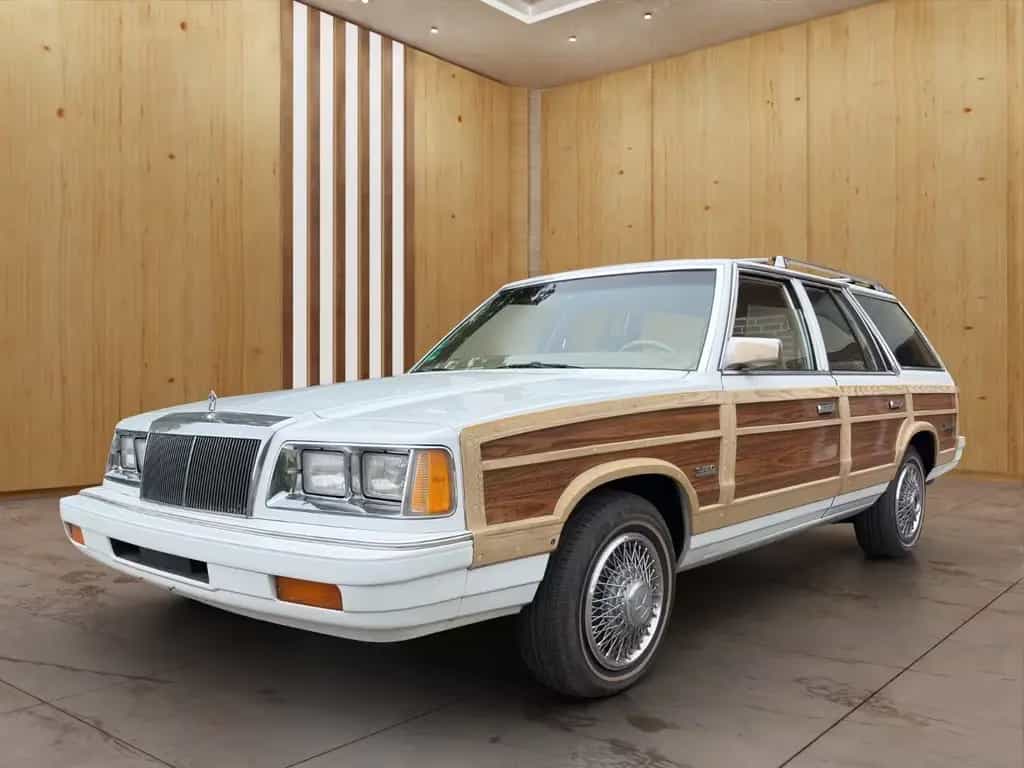 Chrysler Le Baron Kombi Town Country 01/1989-photo-0