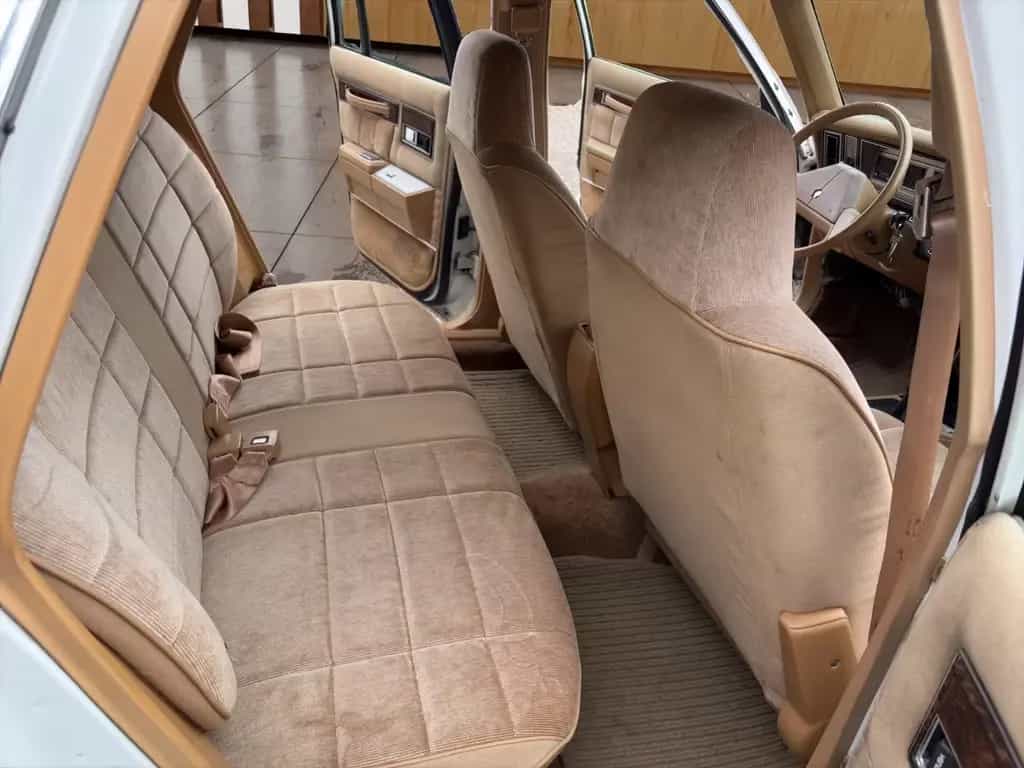 Chrysler Le Baron Kombi Town Country 01/1989-photo-14