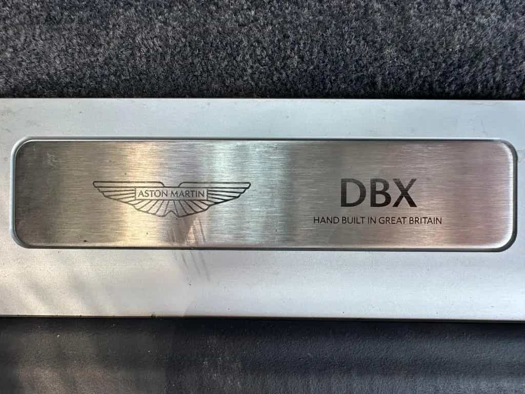 Aston Martin DBX 4.0 V8 707 06/2026-photo-23
