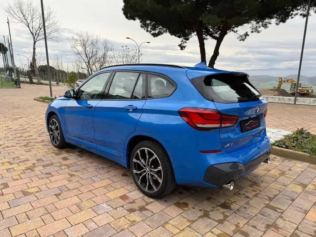 BMW X1 Bmw X1 sDrive18d Msport Shadow Line 01/2022-photo-3