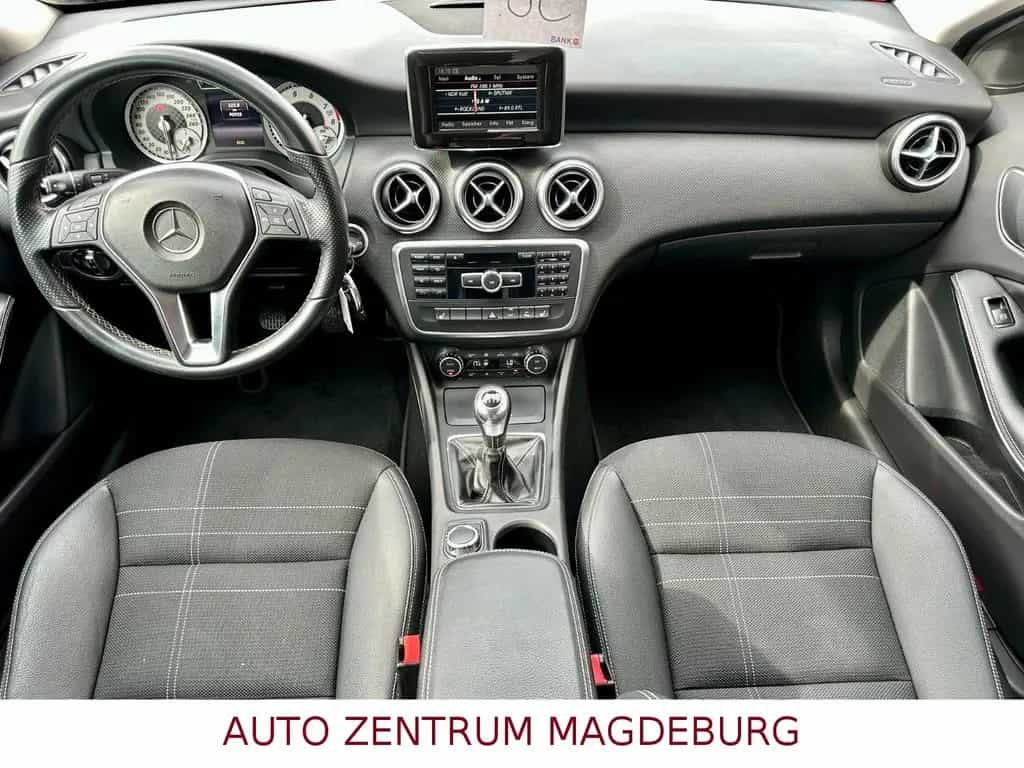 Mercedes-Benz A 180 BlueEff.* 2.HAND*NAVI*XEN*PDC*TEILLEDER* 06/2014-photo-14