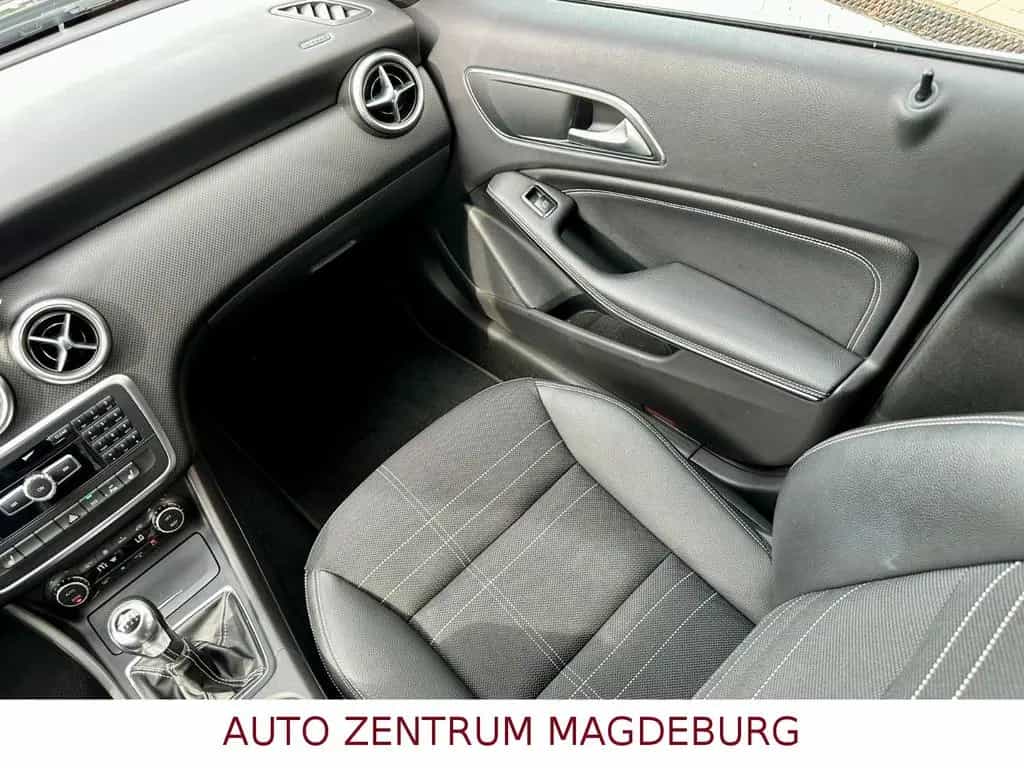Mercedes-Benz A 180 BlueEff.* 2.HAND*NAVI*XEN*PDC*TEILLEDER* 06/2014-photo-15