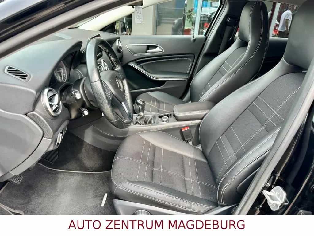 Mercedes-Benz A 180 BlueEff.* 2.HAND*NAVI*XEN*PDC*TEILLEDER* 06/2014-photo-19