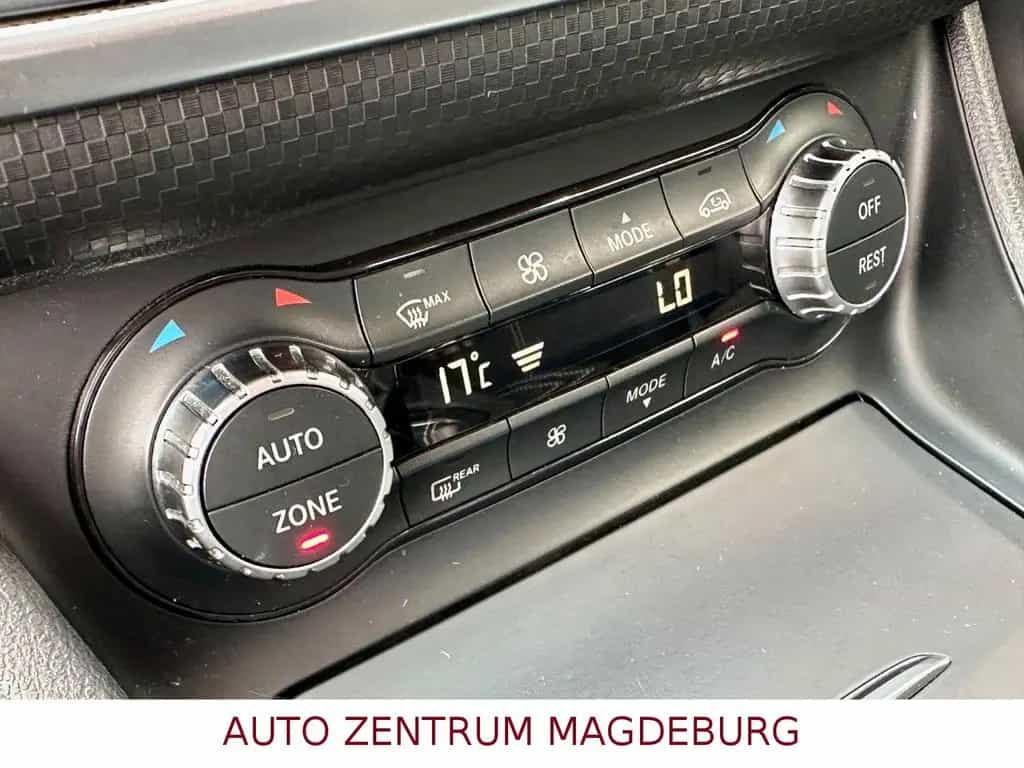 Mercedes-Benz A 180 BlueEff.* 2.HAND*NAVI*XEN*PDC*TEILLEDER* 06/2014-photo-26