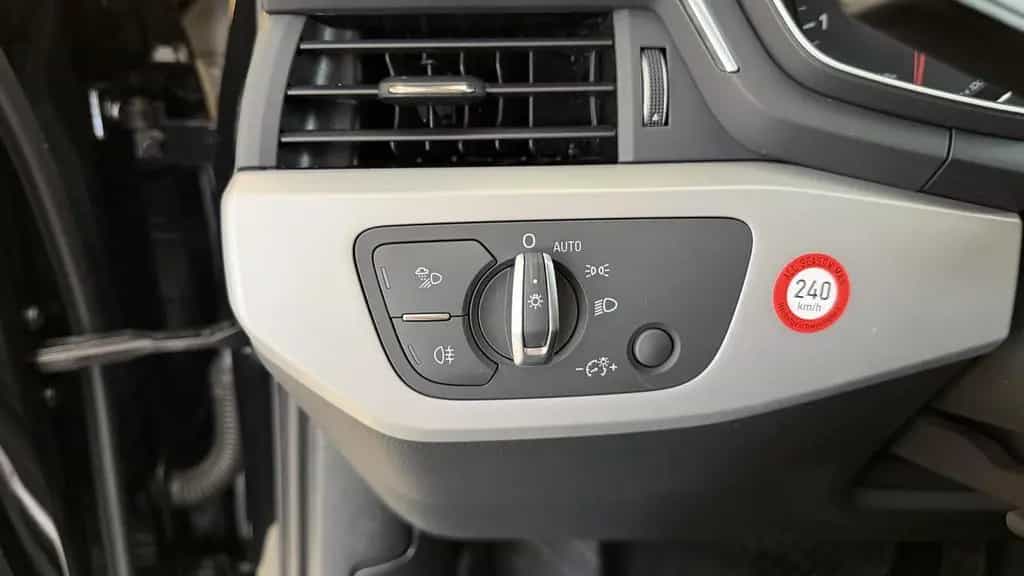 Audi A4 Avant 50 TDI quattro/S-LINE/ACC/DSG/PANO/LED/ 01/2020-photo-30
