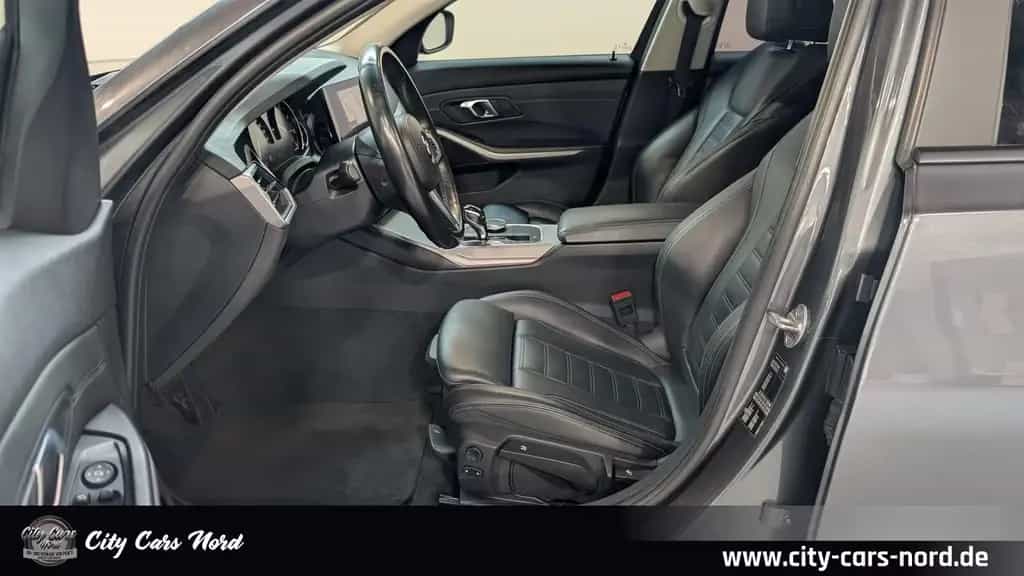 BMW 320 d SCHIEBEDACH+KAM+ACC+LEDER 03/2019-photo-11