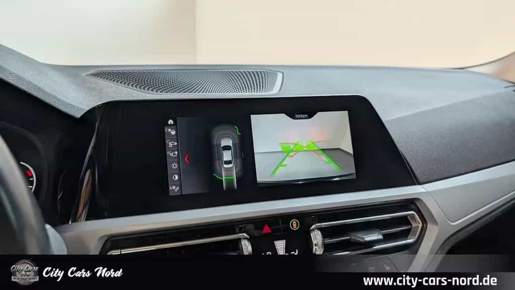 BMW 320 d SCHIEBEDACH+KAM+ACC+LEDER 03/2019-photo-17