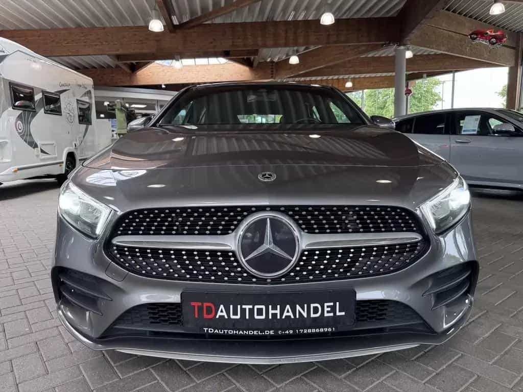 Mercedes-Benz A 200 d AMG AHK LED Keyless-Go 11/2022-photo-1
