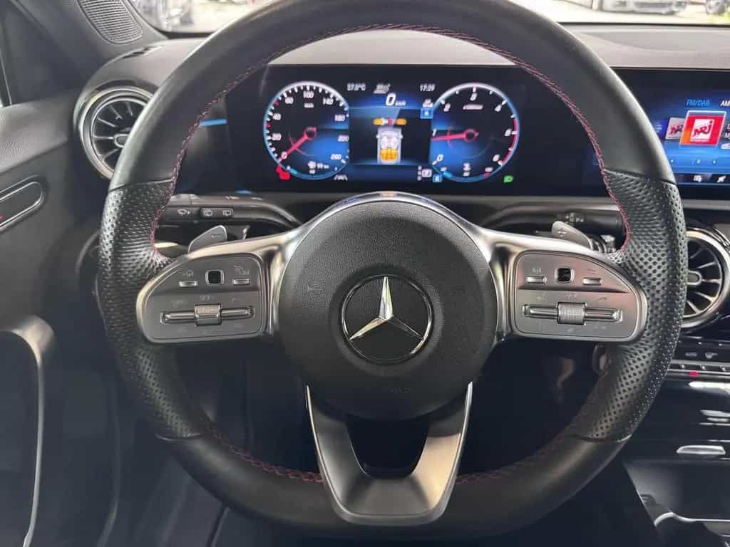 Mercedes-Benz A 200 d AMG AHK LED Keyless-Go 11/2022-photo-19