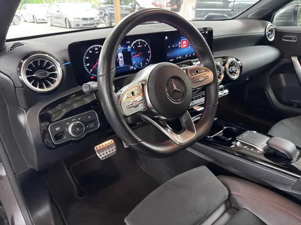 Mercedes-Benz A 200 d AMG AHK LED Keyless-Go 11/2022-photo-9