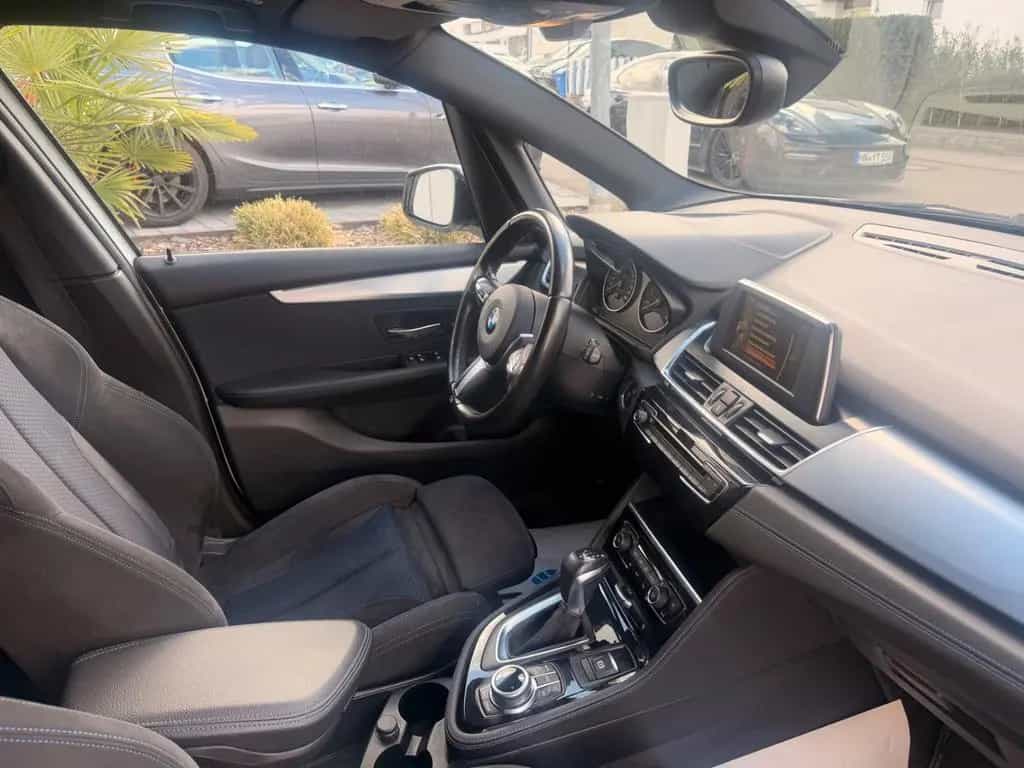 BMW 218 d 2 Active Tourer M Sport, Automatik, AHK 12/2016-photo-11