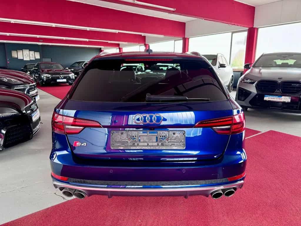 Audi S4 Avant 3.0TFSI Pano Matrix Virtual ACC 360°AHK 02/2018-photo-7