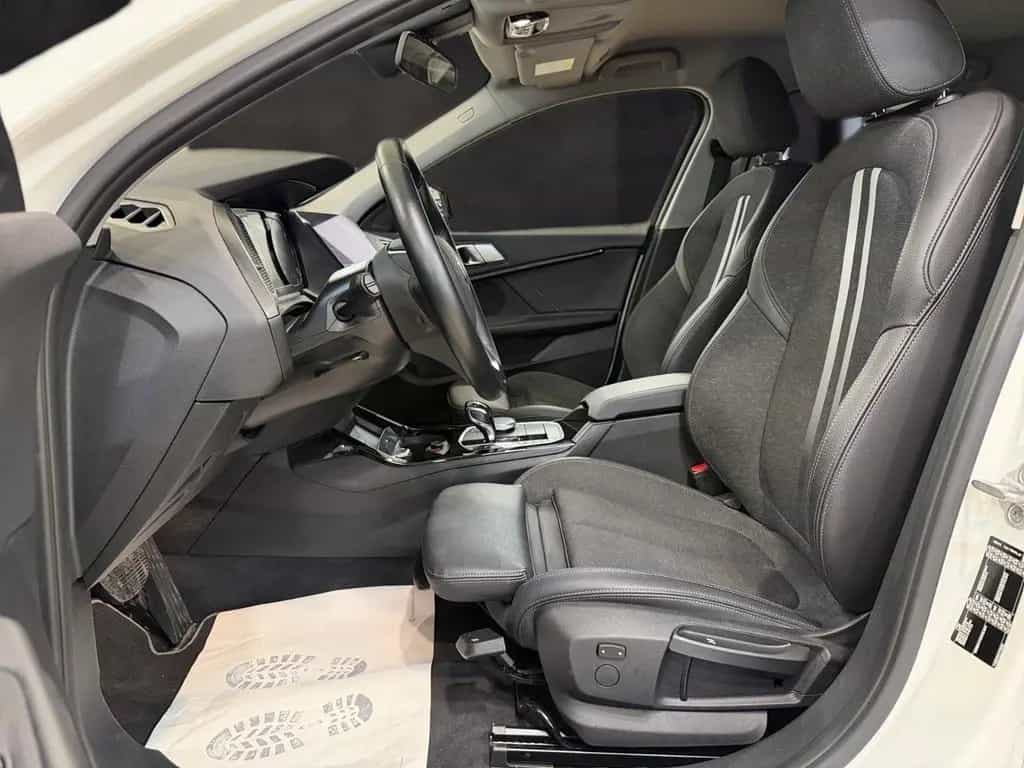BMW 118 d Sport Line Steptronic*LED*Business Paket* 02/2021-photo-10