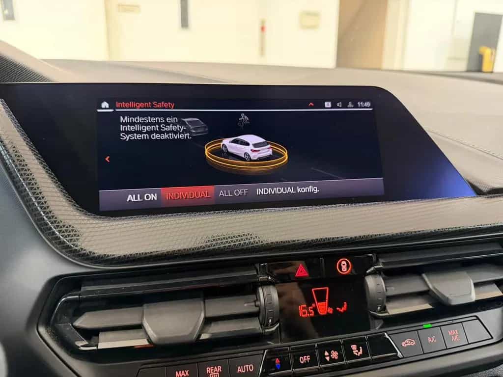 BMW 118 d Sport Line Steptronic*LED*Business Paket* 02/2021-photo-29