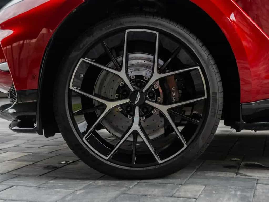 Aston Martin DBX 4.0 V8 DBX707 09/2024-photo-12